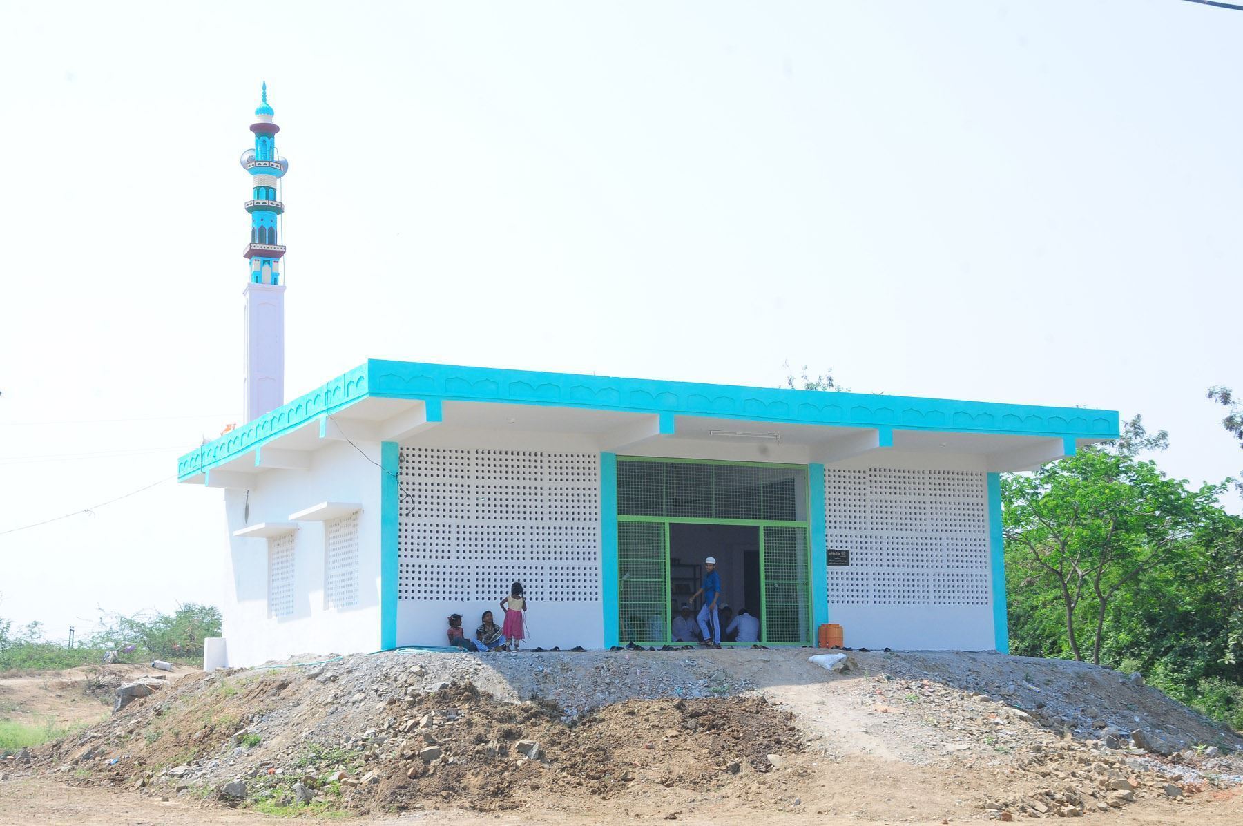 بناء مسجد احسان