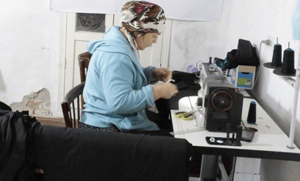 صورة تمليك ماكينة خياطة