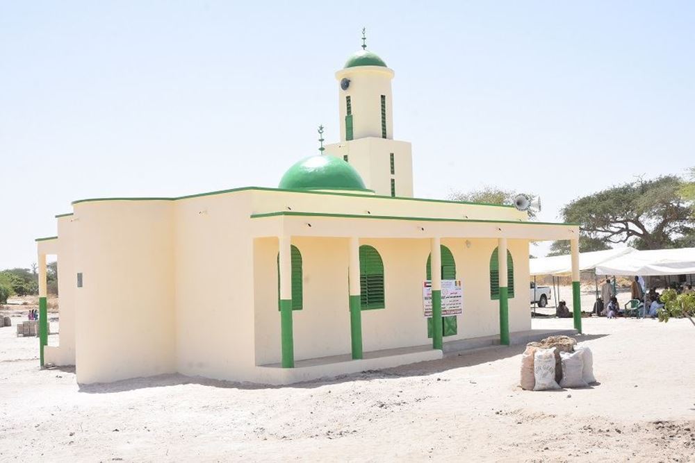 Picture of Building a proper mosque 150 deaf
