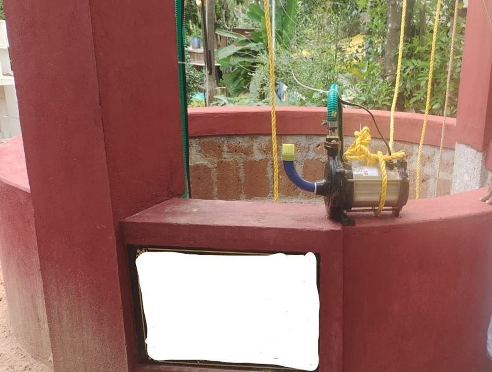 صورة بئر سطحي لقرية هندية