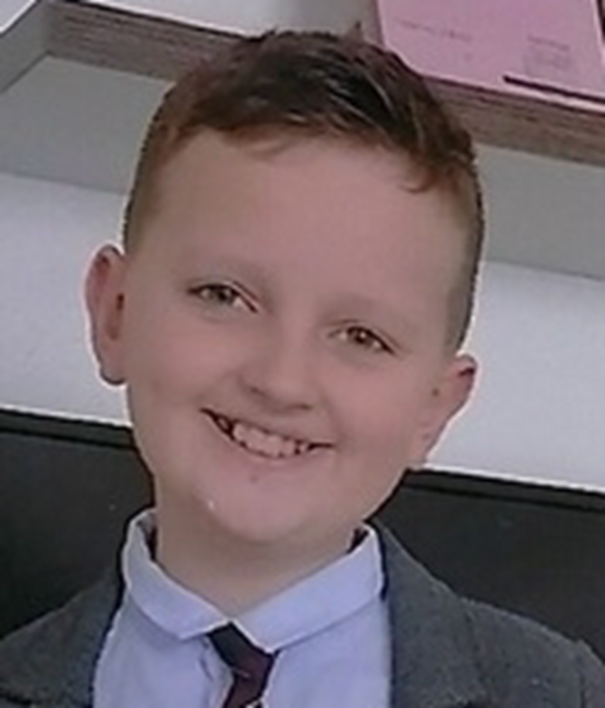 صورة اليتيــم  محمد - البوسنة - 1573370