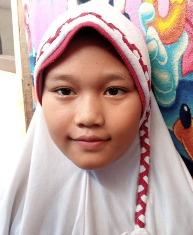 صورة اليتيمة  -   زهوي -  اندونيسيا - 072407