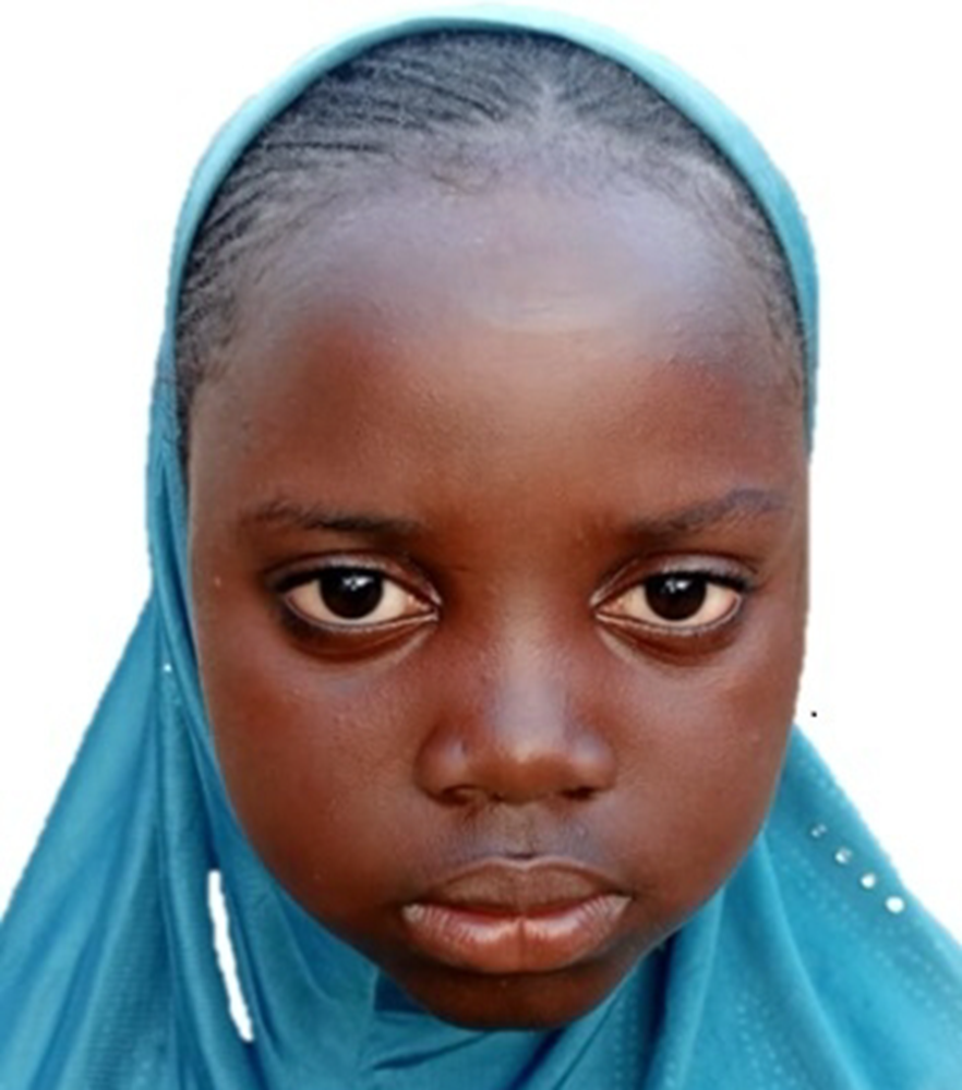 صورة اليتيمة  -  مفيدة - 17274