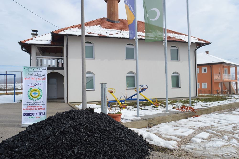 Picture of Winter heating coal for mosques