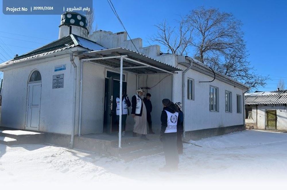 صورة ترميم سقف قرمدي  لمسجد