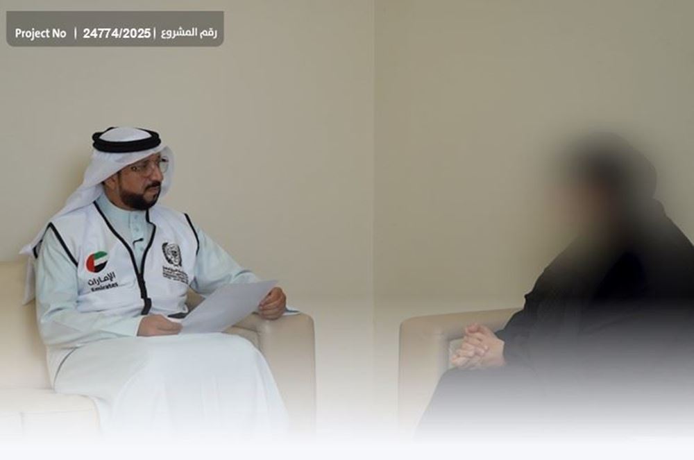 صورة أيتام منقطعون عن الدراسة والأم تناشدكم