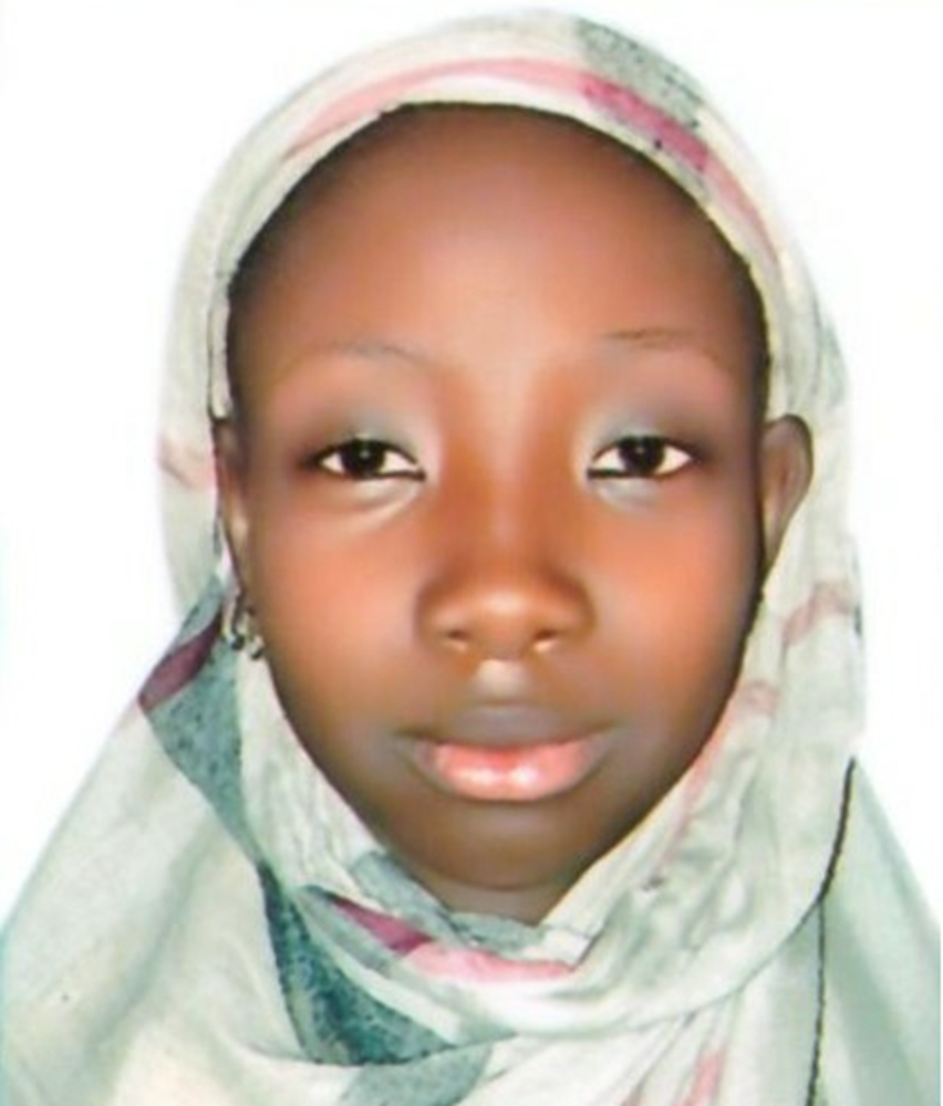 صورة اليتيمة  -  أدم - 21650