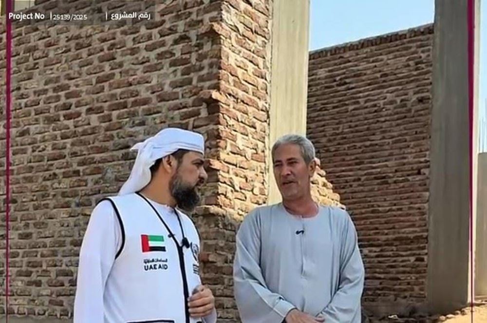 صورة مسجد قيد الإنشاء يخدم منطقة كبيرة