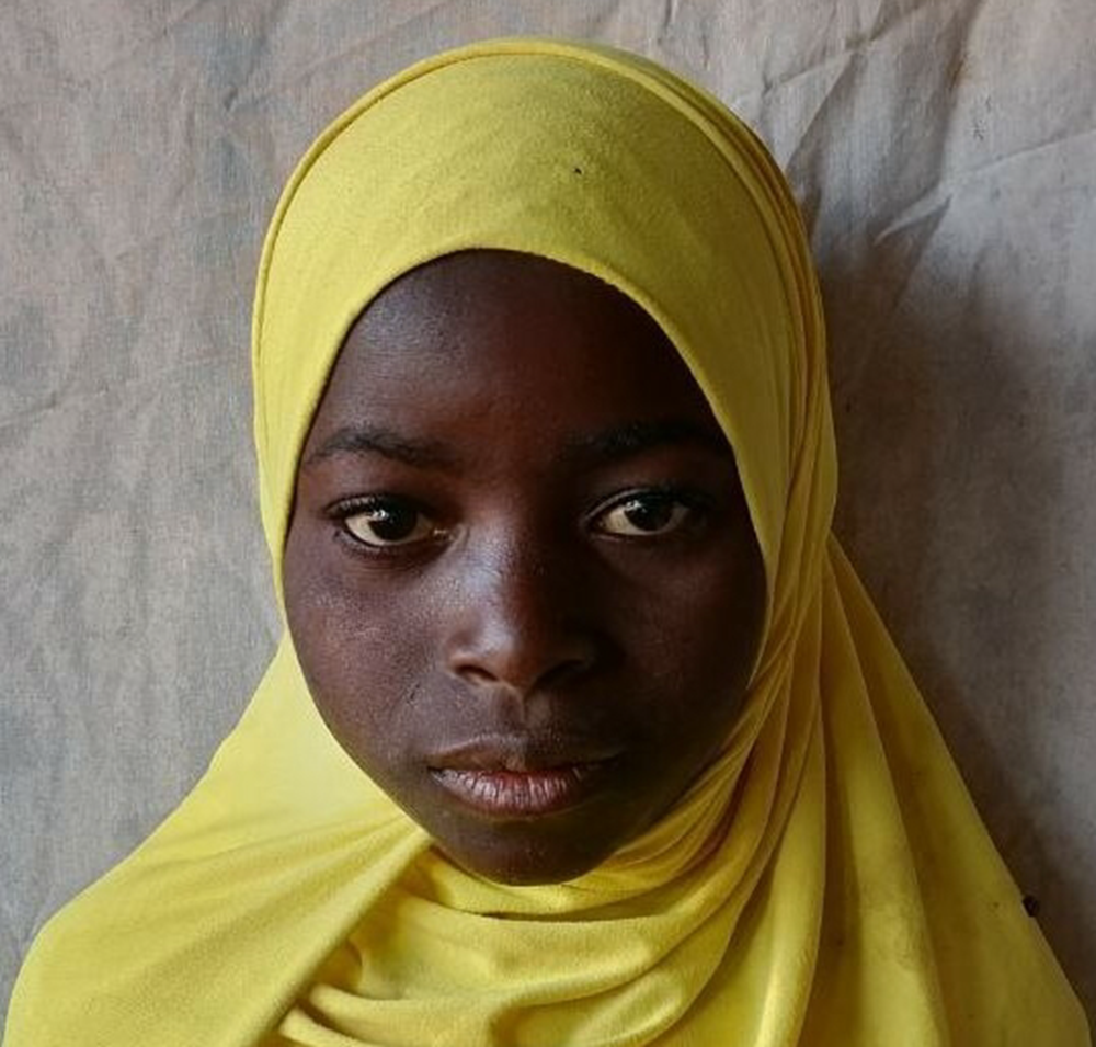 صورة اليتيمة  -  مبيزيشي - 58131