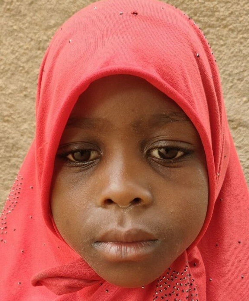 Picture of orphan - Batouma - 58166