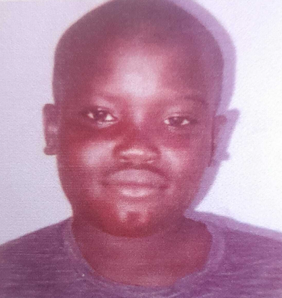 صورة اليتيم  - تيجان - 0381368