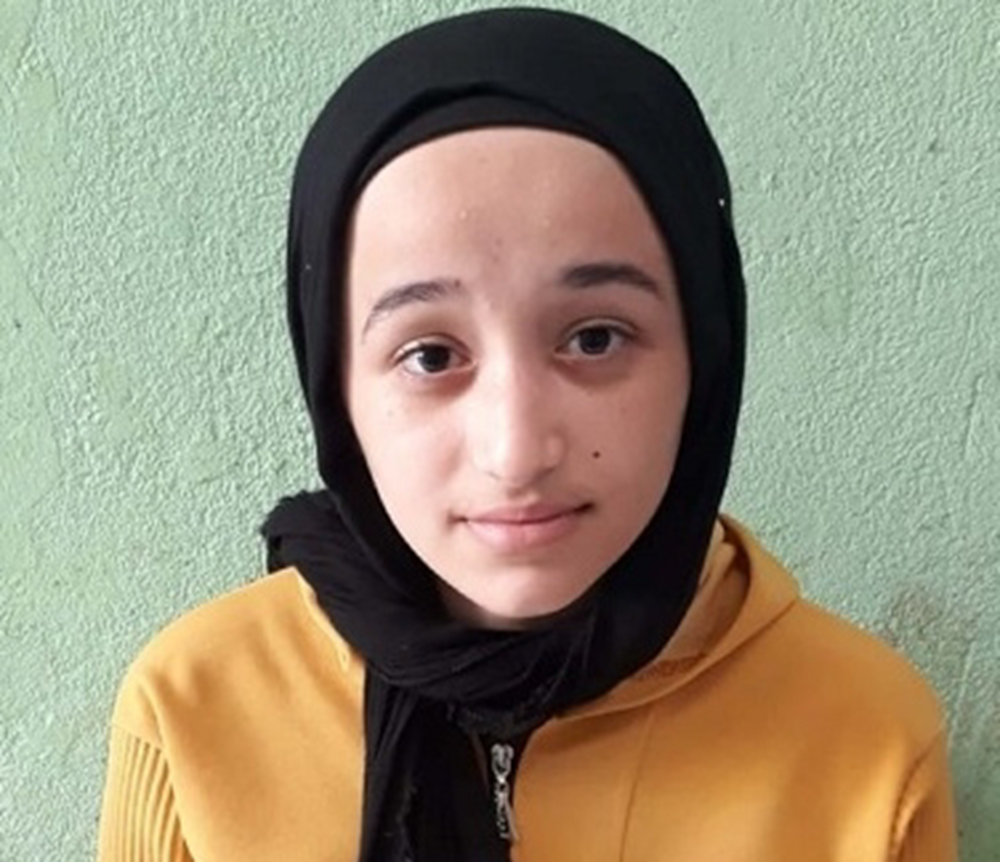 صورة اليتيمة  - يارا - 132940