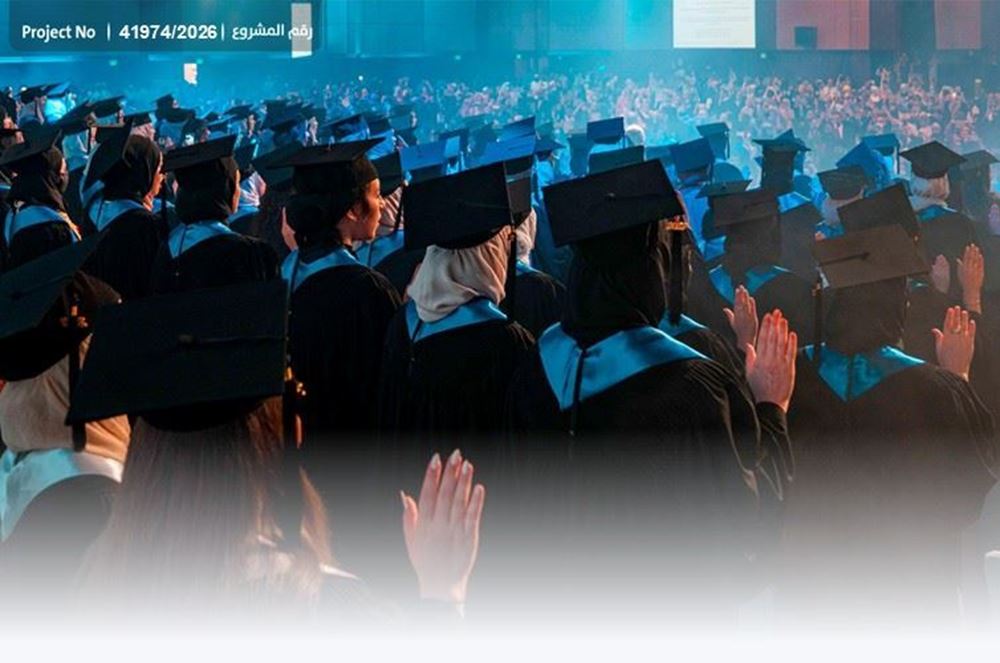 صورة بشهادتهم تبدأ حياتهم: دعم خريجي جامعة عجمان المعسرين