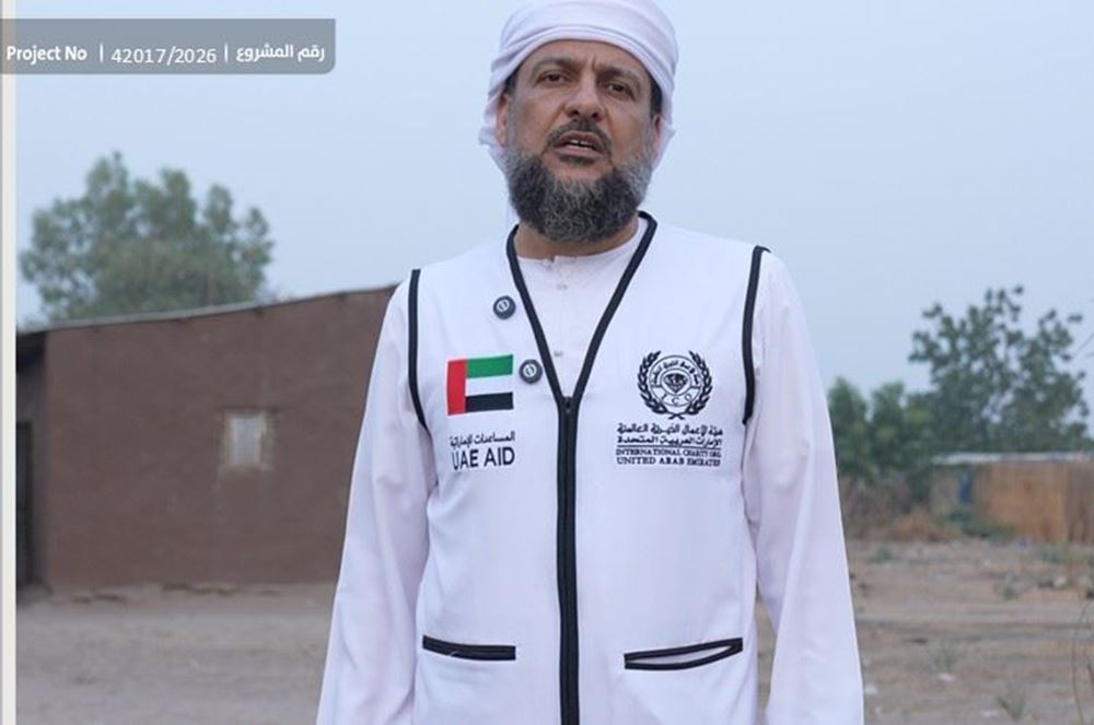 صورة إعادة بناء مسجد لقرية كبيرة