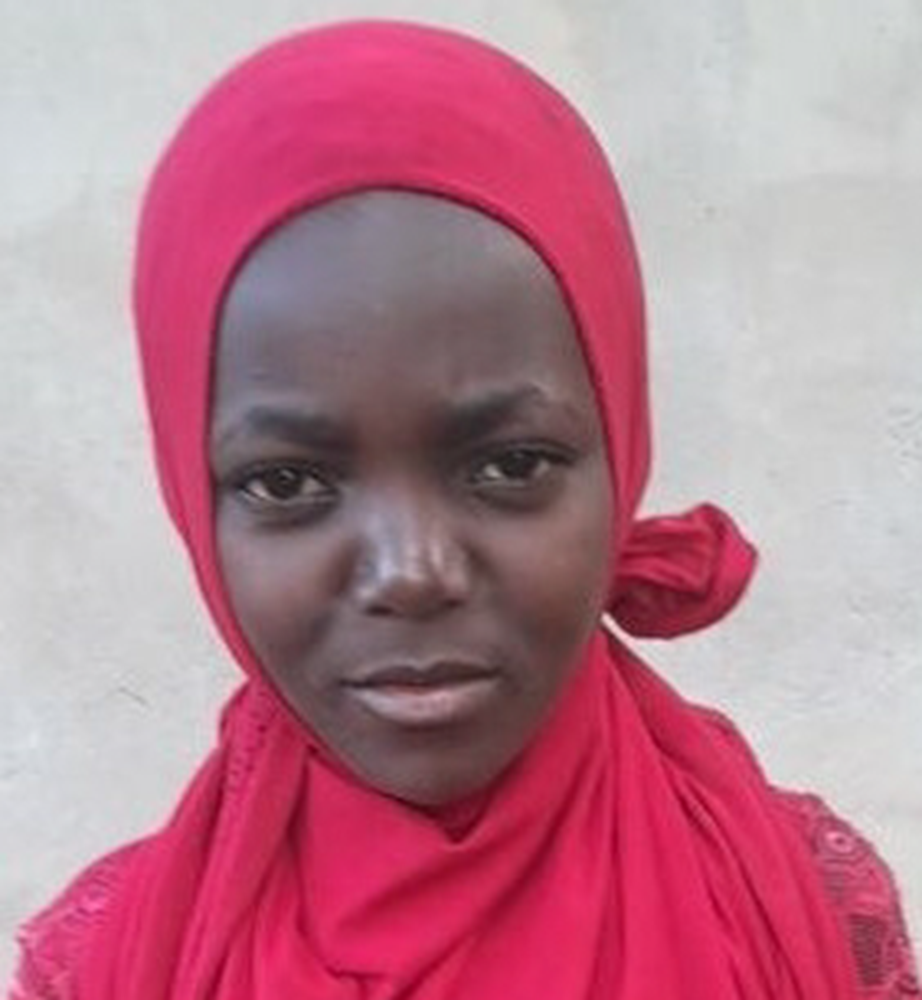 صورة اليتيمة  -  هاجرة - 58267