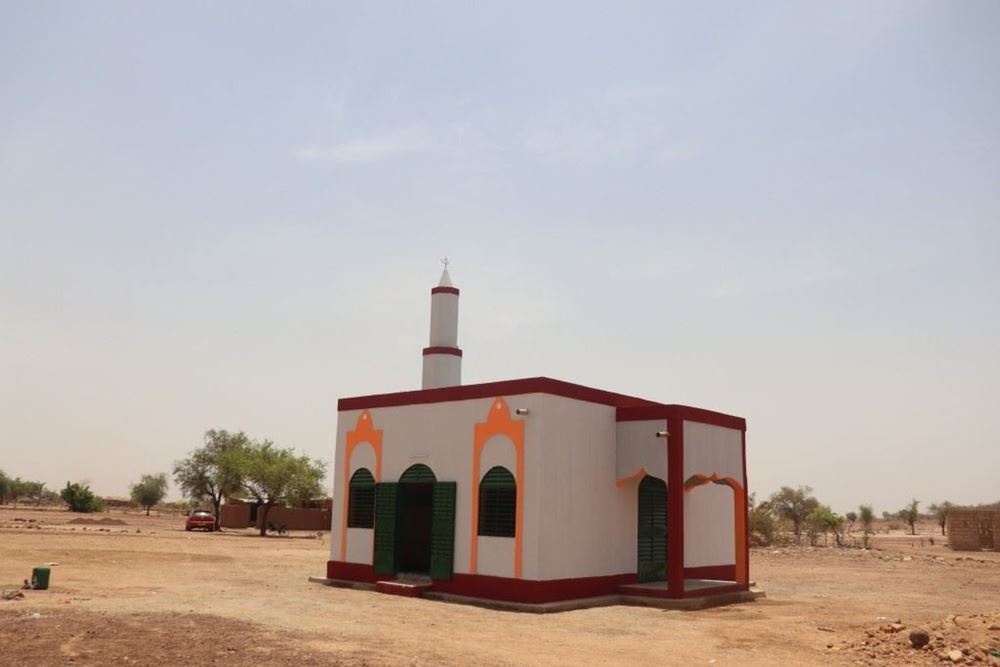 صورة بناء مسجد بمساحة 50 متر مربع