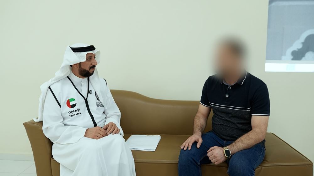 صورة مريض سرطان يناشدكم لإنقاذ حياته