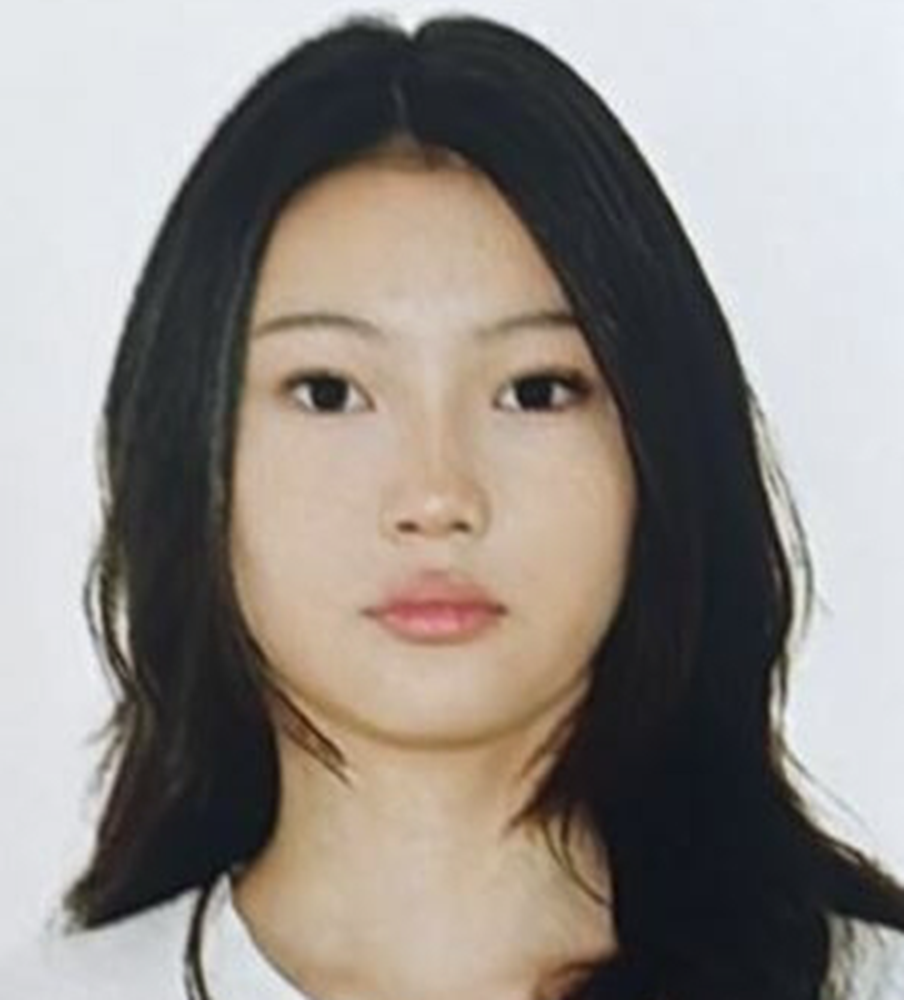 صورة اليتيمة  -  اديمي - 4378914