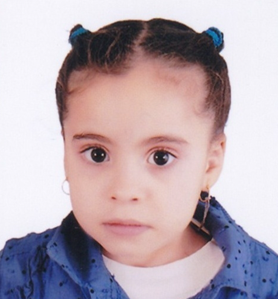 صورة اليتيمة  - مكه - 131231